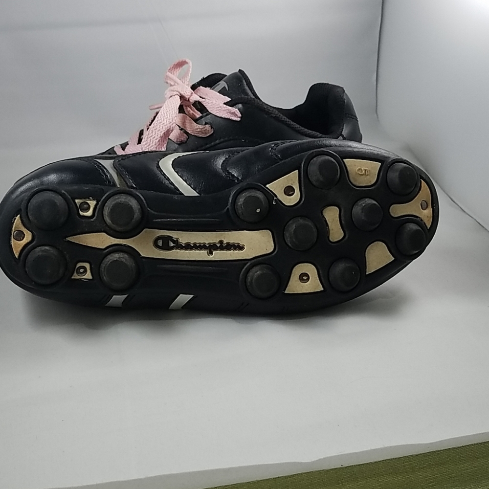 Softball cleats - Picture 4 of 4